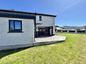 Photo 27- click for photo gallery